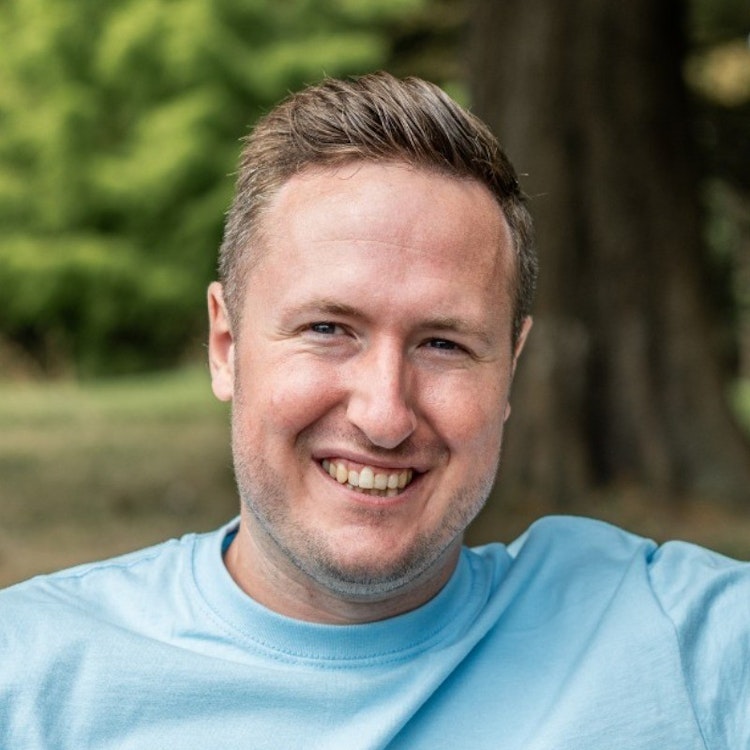 Portrait photo of Oliver Rouane-Williams